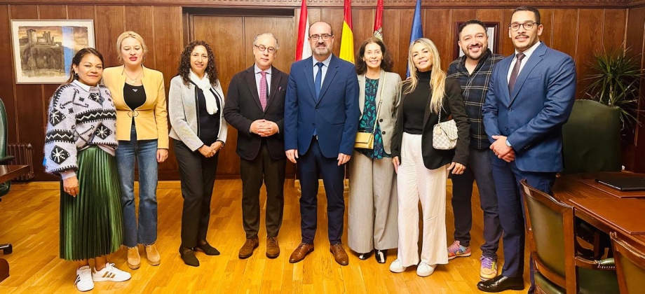 Visita del Cónsul Rodrigo Pinzón a Ponferrada refuerza vínculos y proyectos en beneficio de la comunidad colombiana